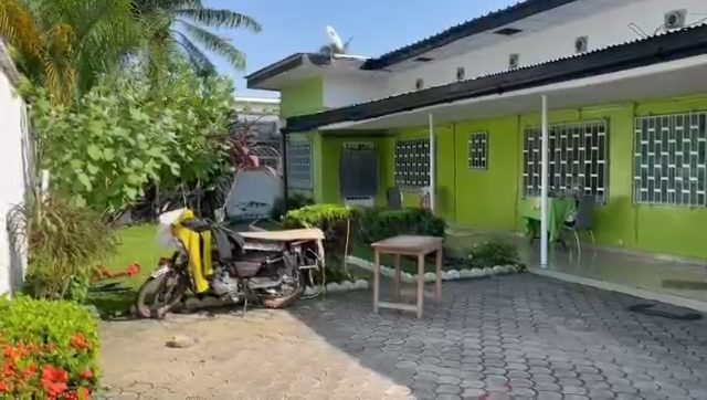 Villa avec reste de terrain à Bonapriso, Armée de l'Air, Bonapriso